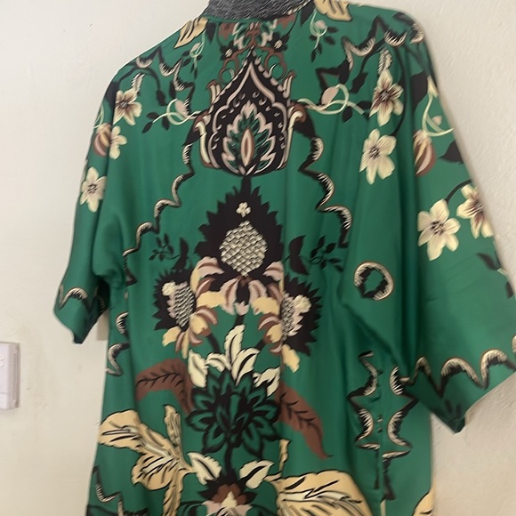 Covering - Picture 7 of 11